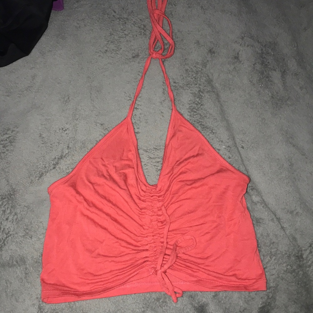 Pac sun crop top with ruching in the middle